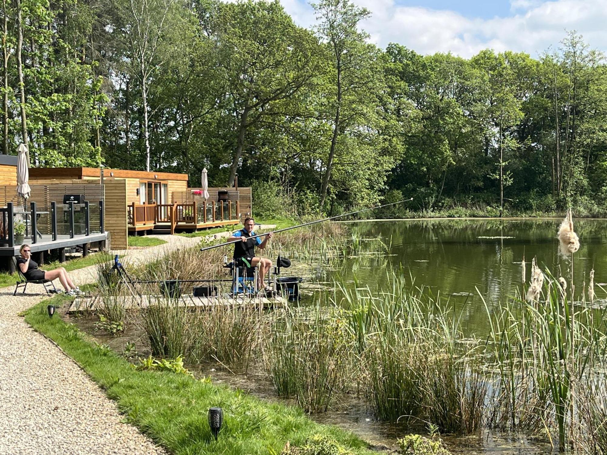 Cedar Boutique Lodge-Dog Fishing And Spa Access York Buitenkant foto